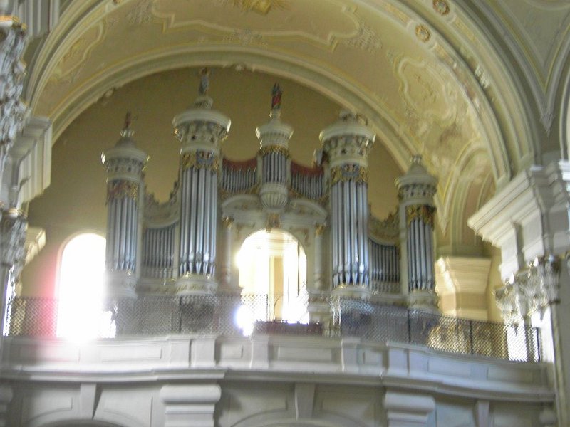 Radna_Orgel.jpg - Banat-Besuch 2009 - 27.05.2009 - Arad   Orgel Wallfahrtskirche Maria Radna