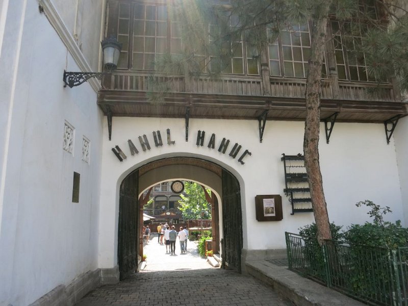 140905_Hanul_Manuc_Eingang