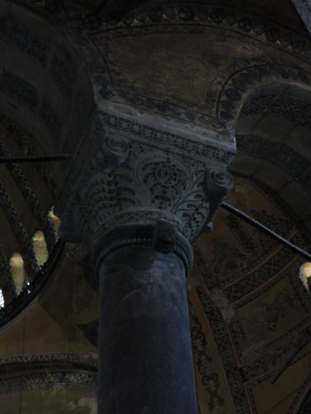IMG_0027.JPG - Stadtführung Istanbul 2014 - 18.03.14  Hagia Sofia - Säule