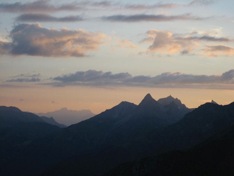 170807_Panorama2_M.jpg - Lechtaler Alpen - 07.08.2017 - Abend-Panorama von der Ansbacher Hütte (Foto Markus)  Markus, Helmuth