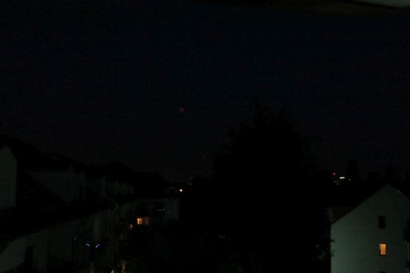 22_08_2.jpg - 27.07.2018 Mondfinsternis und Marsnähe   27.07.2018  Uhrzeit: 22:08