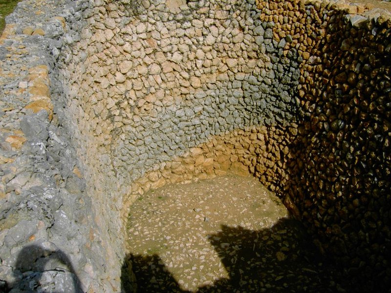 110405_casa_de_neu.jpg - Mallorca-Wanderungen - 05.04.2011 Galileu  beim GR 221 - Schneehaus (nachgebaut)