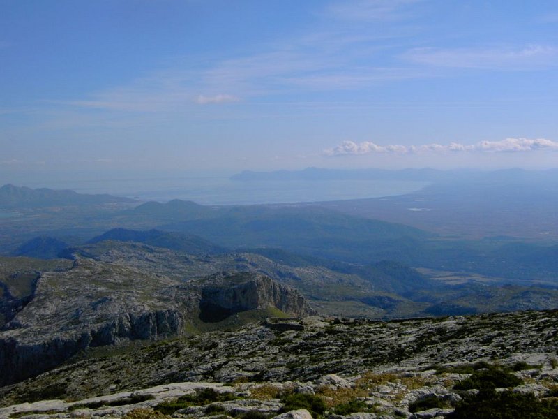 111019_Bucht_Pollentia.jpg - Mallorca-Wanderungen - 19.10.2011 Tomir  vom Gipfel - Bucht von Pollentia