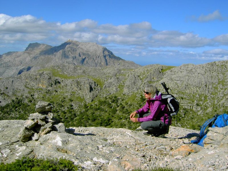 111025_Puig_Major_vom_Aufstieg_Massanella.jpg - Mallorca-Wanderungen - 25.10.2011 Massanella  vom Aufstieg - Puig Major