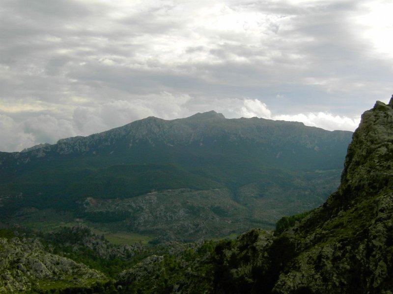121014_Puig_Roig_1.jpg - Mallorca-Wanderungen - 14.10.2012 - Puig Roig  Berge bei Lluc