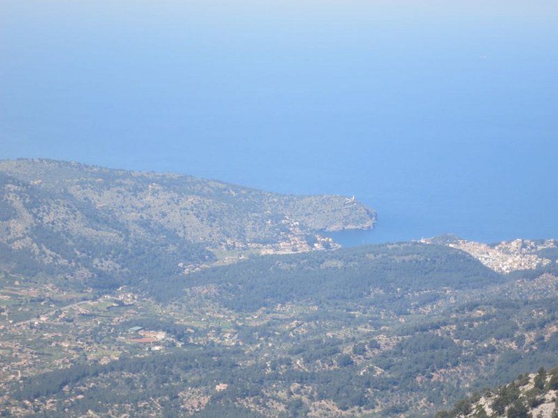 140409_Leuchtturm_Port_Soller.jpg - Mallorca-Wanderungen - 09.04.2014   Dreigipfel mit Coma Sema - Leuchtturm von Port de Soller
