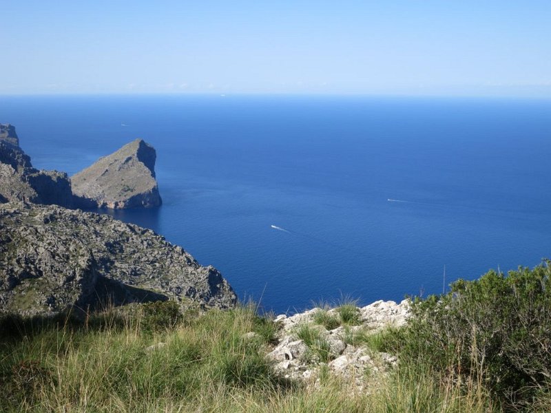 141026_Puig-Roig_Boot.jpg - Mallorca-Wanderungen - 26.10.2014 Puig Roig   Boote