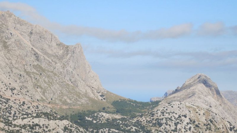 161027_Vinyes.jpg - Mallorca-Wanderungen - 27.10.2016   L' Ofre über Comasema   kurz vor dem Gipfel  -  Vinyes