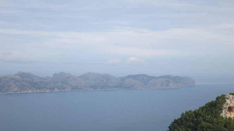 161013_Formentor.jpg - Mallorca-Wanderungen - 13.10.2016 Talaia d' Alcudia  vom Gipfel  -  Cap Formentor