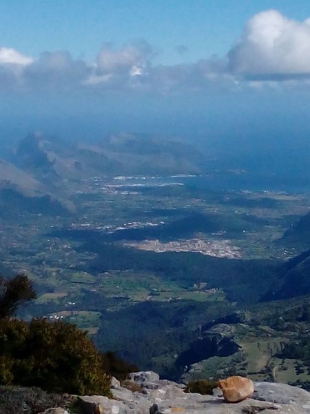180307_Formentor.jpg - Mallorca-Wanderungen - 07.03.2018 Tomir mit Umrundung  vom Gipfel  -  Cap Formentor (mit Smartfon)