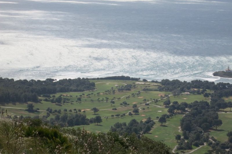 180321_Licht_Wellen_Zoom.jpg - Mallorca-Wanderungen - 21.03.2018  Talaia d' Alcudia  vom Anstieg Vaume  -  Wellen und Lichtspiele (Zoom)