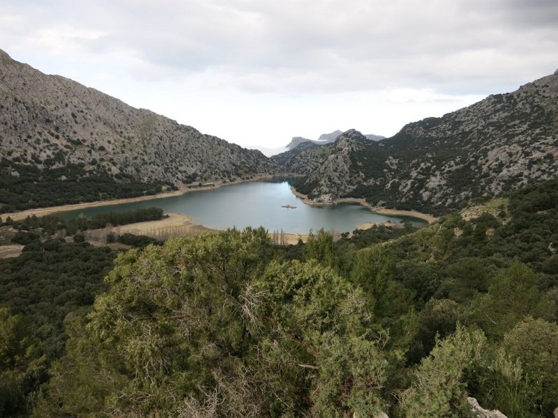 190308_Gorg_Blau.jpg - Mallorca-Wanderungen - 08.03.2019 Refugi Tossals Verds - vom Rückweg  Gorg Blau