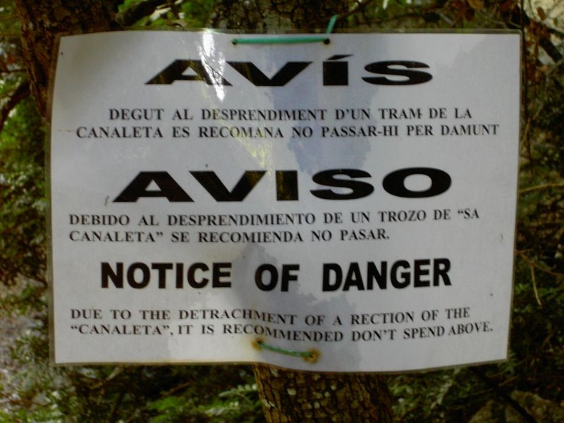 101022_SperreCanaletta.jpg - Mallorca-Wanderungen - 22.10.2010 Massanella  Casa del Bosc - Canaletta gesperrt 