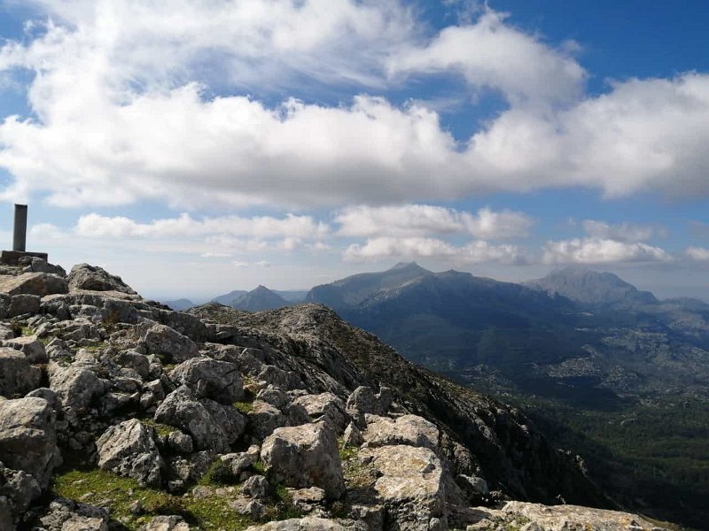 IMG-20211011-WA0007.jpg - Mallorca-Wanderungen - 11.10.2021 Menut zum Tomir  am Gipfel Tomir, d' en Ali, Massanella, Galileu, Puig Major