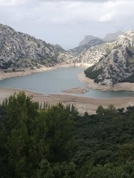 IMG-20211013-WA0009.jpg - Mallorca-Wanderungen - 13.10.2021 Rundwanderung um Tossals Verds  Stausee Gorg Blau (so wenig Wasser war noch nie) 