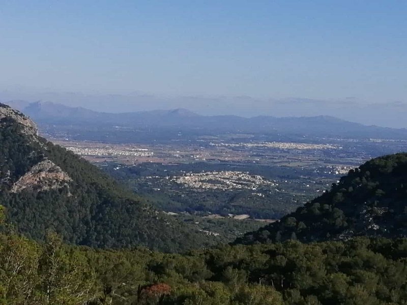 IMG-20211020-WA0015.jpg - Mallorca-Wanderungen - 20.10.2021 Batalla-Caimari   Zum Abschluss noch eine Super-Aussicht: Campanet, Búger, Moscari