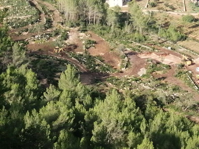 221013_Baustelle_Finca.jpg - Mallorca-Wanderungen Oktober 2022 - 13.10.22 - Cuculla de Fartaritx  Baustelle Finca(18k, 8km, 410Hm) 