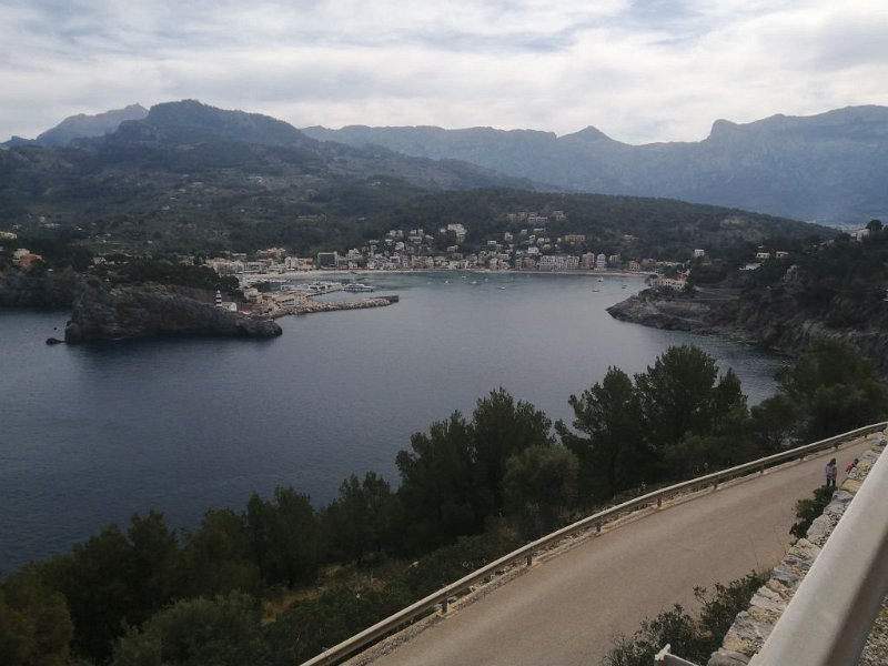 IMG-20230324-WA0000.jpeg - Mallorca-Wanderungen - 24.03.2023 Küstenwanderung Port de Sóller (310 Hm, 21k)  Hafen von Port de Sóller