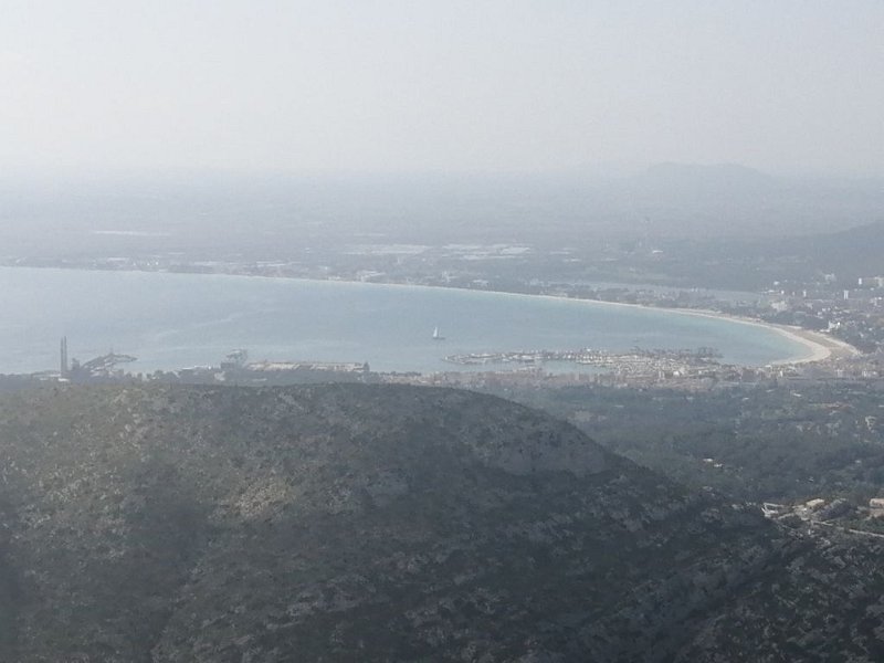 240315_Bucht_Alcudia_Talaia.jpg - Mallorca-Wanderungen März 2024 - 15.03.24 - Talaia d' Alcúdia   Bucht von Alcúdia (vom Talaia)