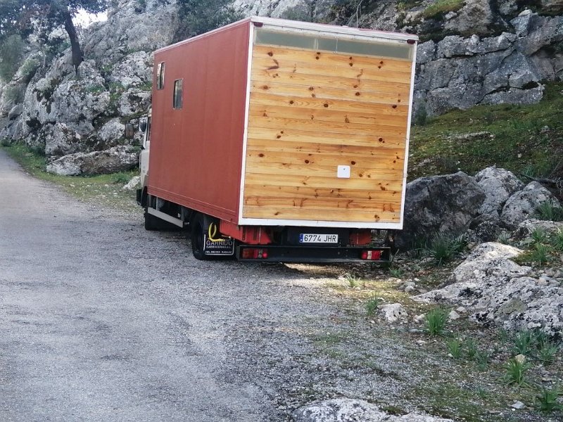 240317_Tiny.jpg - Mallorca-Wanderungen März 2024 - 17.03.24 - Sonntagswanderung um den Puig Roig  Tiny-Haus auf Rädern 