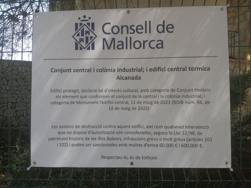 240322_Bekanntmachung.jpg - Mallorca-Wanderungen März 2024 - 22.03.24 - Küste Alcanella  (130 Hm, 24k Schritte) Bekanntmachung Geldstrafe für Zerstörung von historischen Gebäuden