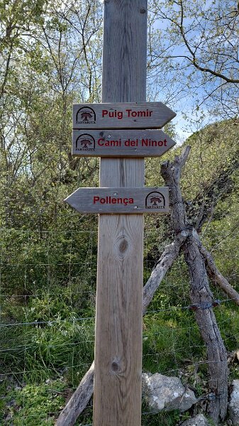 260320_Tafeln.jpg - Mallorca-Wanderungen März 2026 - 20.03.26 - Fartaritx-Ninot (420 Hm, 12 km, 22k)   auf zum cami del Ninot 