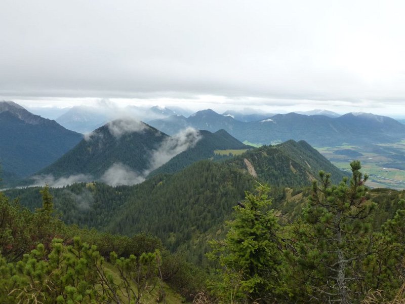 130914_Heimgarten_Panorama.jpg - 14.09.2013 - Heimgarten - Panorama  Christine, Elisabeth, Helmuth