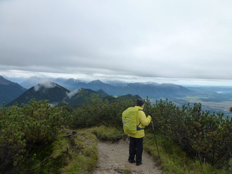 130914_Heimgarten_Sicht.jpg - 14.09.2013 - Heimgarten - klare Sicht nach Nebel  Christine, Elisabeth, Helmuth