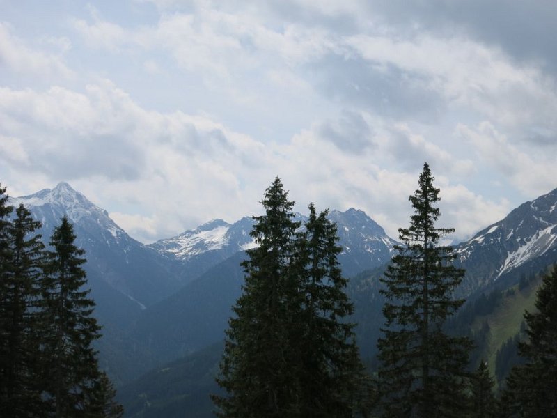 150531_Ehenbichler_Berge_Osten.jpg - 31.05.2015 - Galtjoch - Berge von Ehenbichler Hütte  Luise, Elisabeth, Helmuth