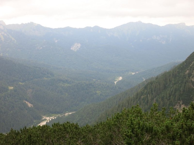 150730_Klammspitze_Feigenkopf_vom_Aufstieg.jpg - 30.07.2015 - Kreuzspitze - Klammspitze, Feigenkopf vom Abstieg  Lea, Lennart, Anton, Helmuth 