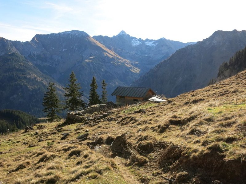 151108_Hochvogel.jpg - 08.11.2015 - Engeratsgundsee - ganz hinten Hochvogel   Elisabeth, Helmuth