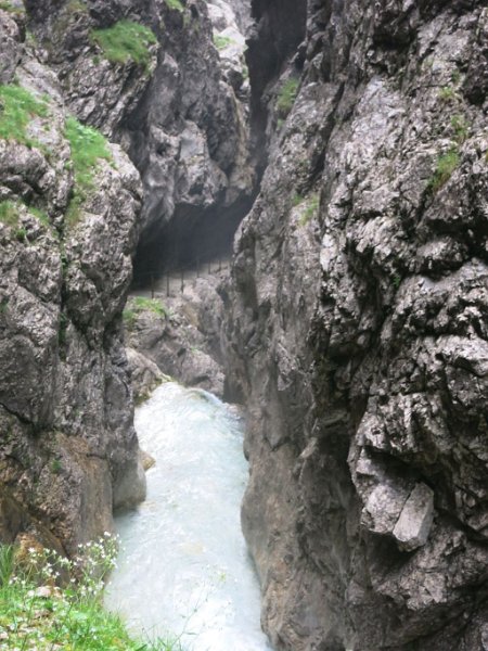 160712_Klamm_7.jpg - 12.07.2016 - Höllentalangerhütte - Höllentalklamm  Betriebsausflug