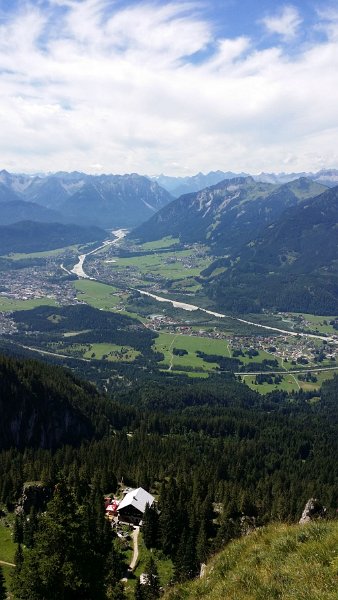 170729_Lechtal_Osten.jpg - 29.07.2017 - Säuling von Pflach - Säulinghaus und Lechtal (Foto Anton)  Lea, Lennart, Anton, Helmuth