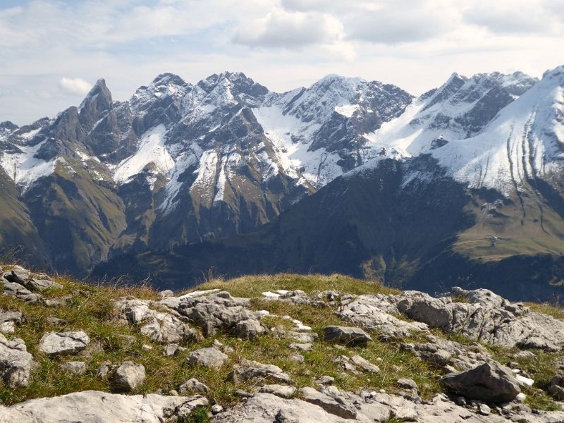 170923_Panorama_1_E.jpg - 23.09.2017 - stille Wanderung - Berge vom Abstieg (Foto Elisabeth)  Elisabeth, Helmuth