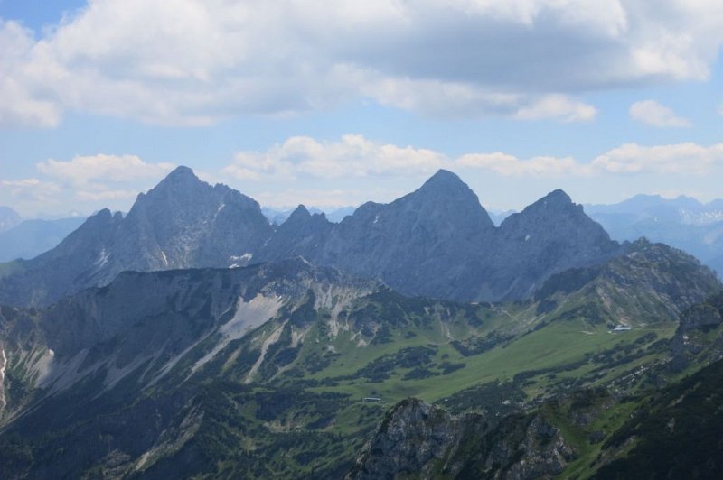 180616_Fluehe_Gimpel.jpg - 16.06.2018 - Brentenjoch - vom Gipfel - Berge im Süden(Rote Flüh, Gimpel, )  Luise, Elisabeth, Helmuth