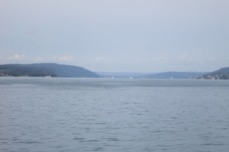 180922_See_W.jpg - 22.09.2018 - Bodensee - See Richtung Westen  Helmuth mit Bus