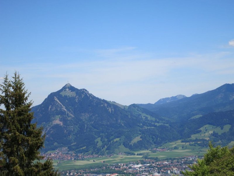 190406_Gruenten.jpg - 06.04.2019 - Salmaser Höhen - vom Aussichtspunkt - Grünten  Elisabeth, Helmuth