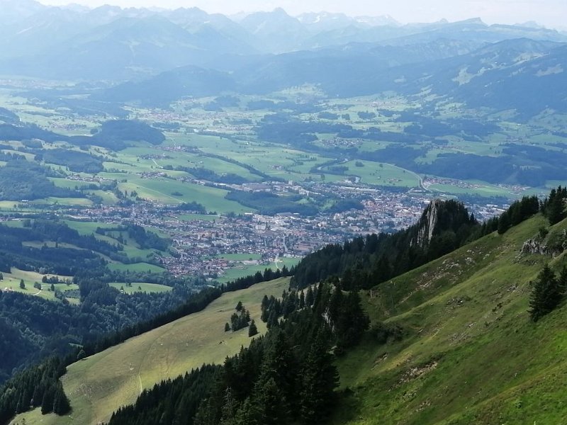 190811_Sonthofen.jpg - 11.08.2019 - Grünten von Wertach - vom Kriegerdenkmal - Sonthofen  Elisabeth, Helmuth