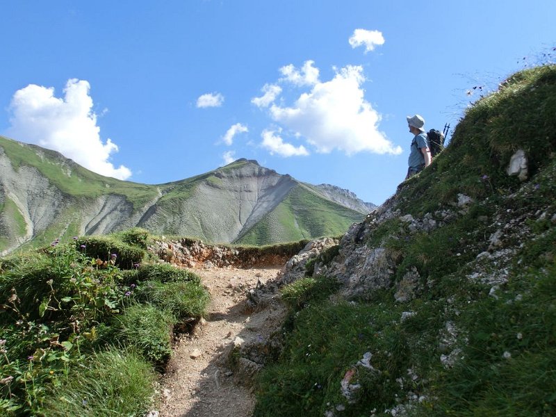 160826_Berge_Bayern_D.jpg - Zugspitz-Besteigung 2016 - 26.08.2016 - nach dem Gatterl (Foto Dieter)   Elisabeth, Dieter, Anton, Helmuth